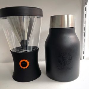 Cold brew coffee maker